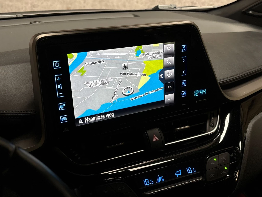 Toyota C-HR – foto 8