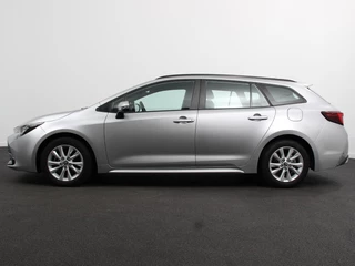 Toyota Corolla Touring Sports – thumbnail 2