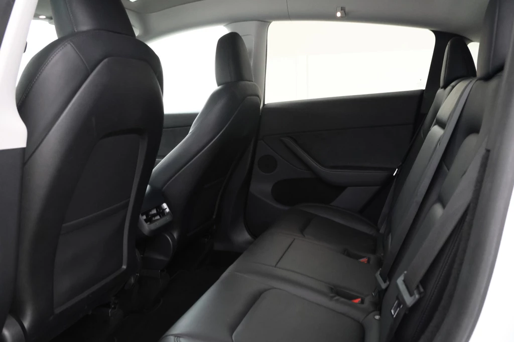 Tesla Model Y – foto 35