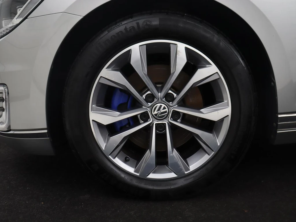 Volkswagen Passat – foto 38