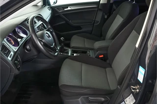 Volkswagen Golf – thumbnail 8