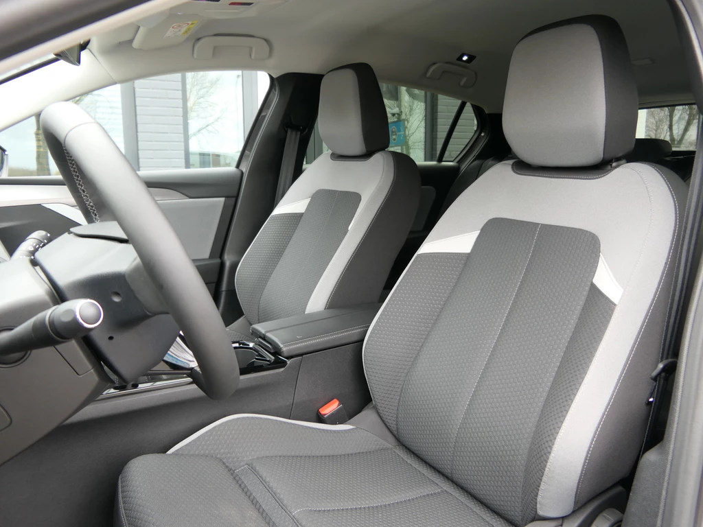 Opel Astra – foto 13