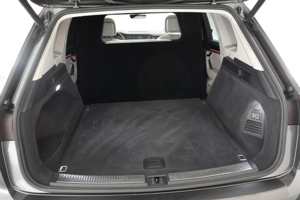 Volkswagen Touareg – foto 44
