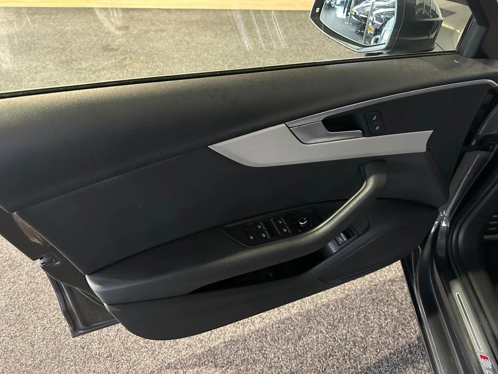 Audi A4 – foto 14