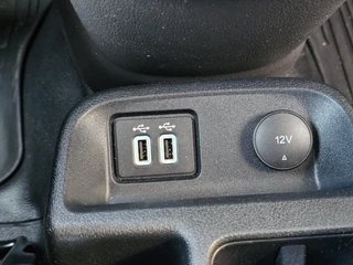 Ford Transit Connect – thumbnail 18