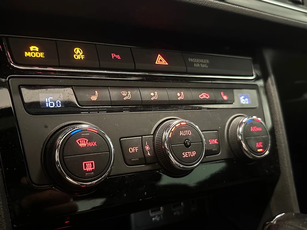 SEAT Leon – foto 20