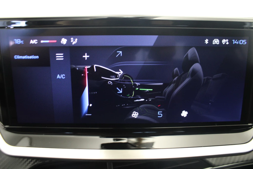 Peugeot 208 – foto 9