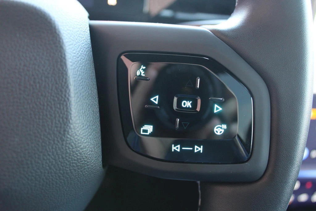 Ford Explorer – foto 16