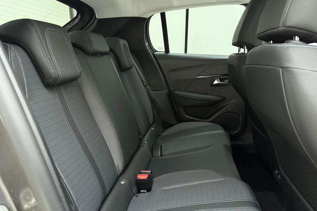 Peugeot 208 – foto 15