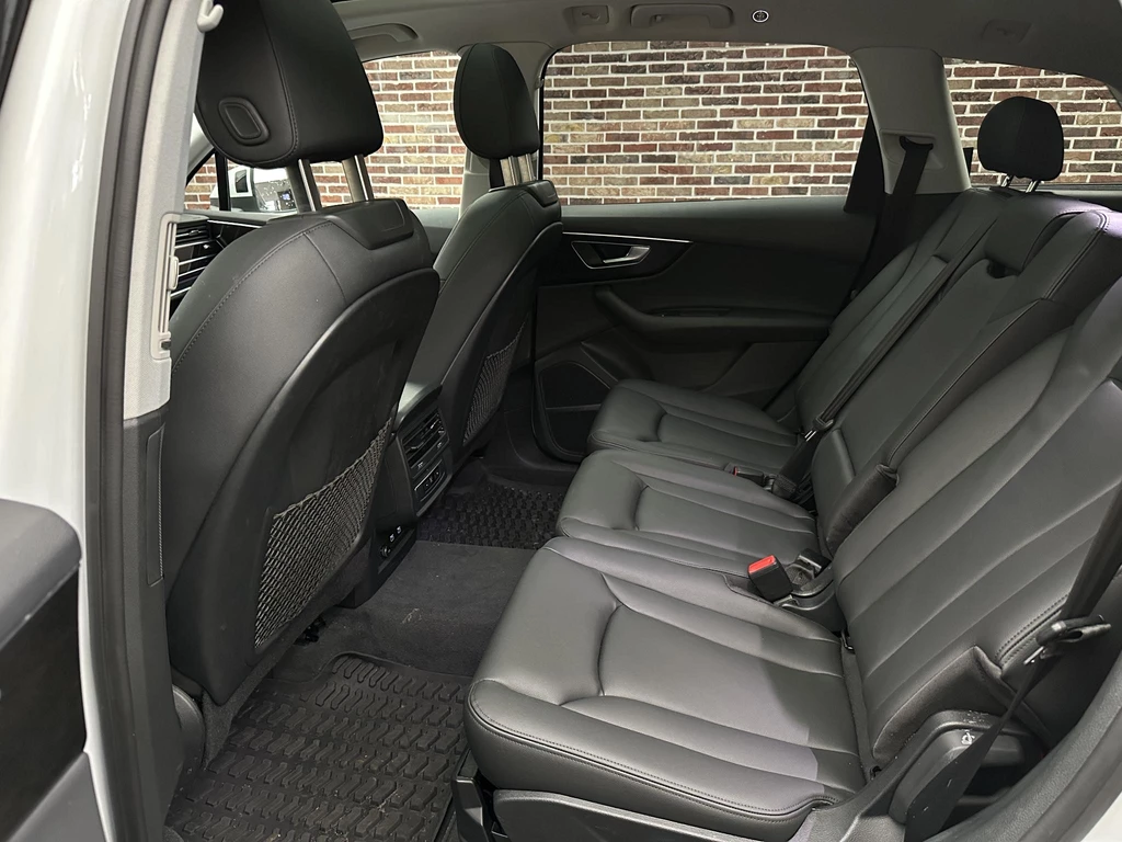 Audi Q7 – foto 36