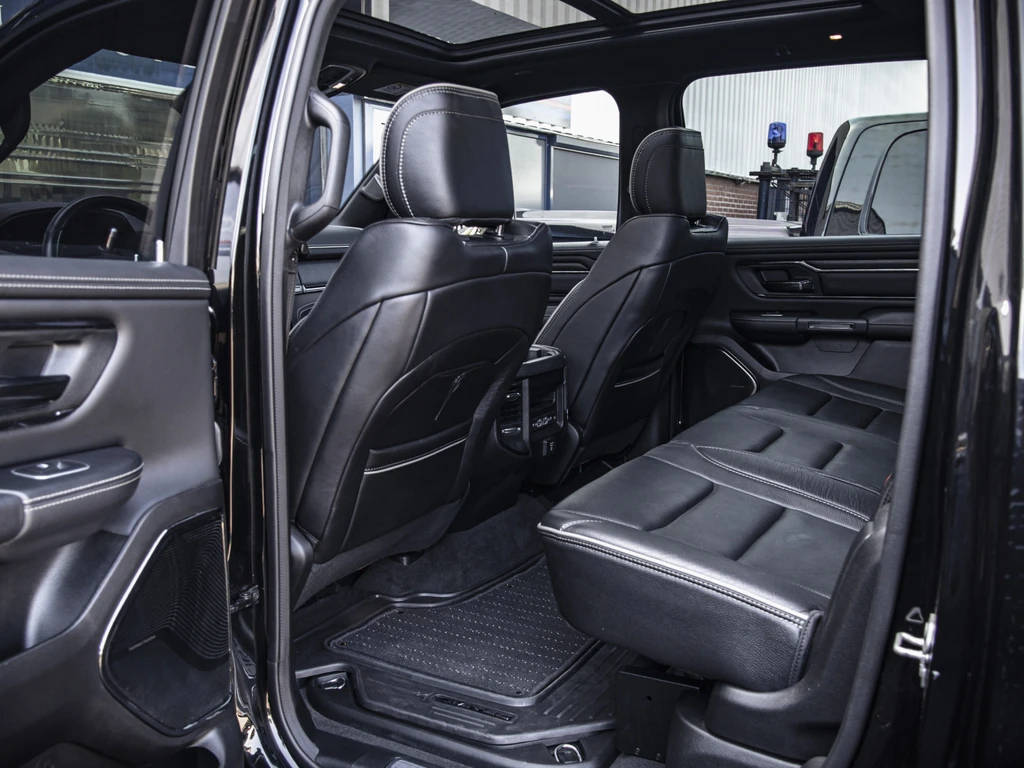 Dodge Ram 1500 – foto 13