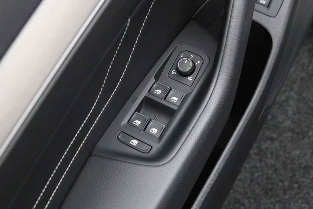 Volkswagen Passat – foto 30
