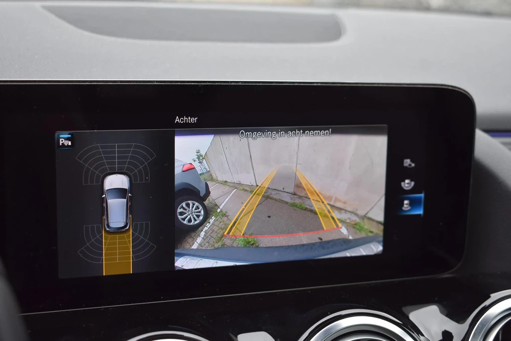 Mercedes-Benz EQA – foto 16