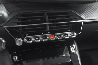 Peugeot 208 – thumbnail 37