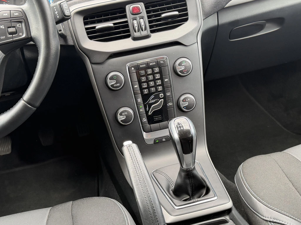 Volvo V40 – foto 32