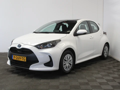 Toyota Yaris 1.5 Hybrid Active NAVI | CARPLAY | AUTOMAAT | ADAPCRUISE | AFNBTREKHAAK | LED | CLIMATE | CAMERA