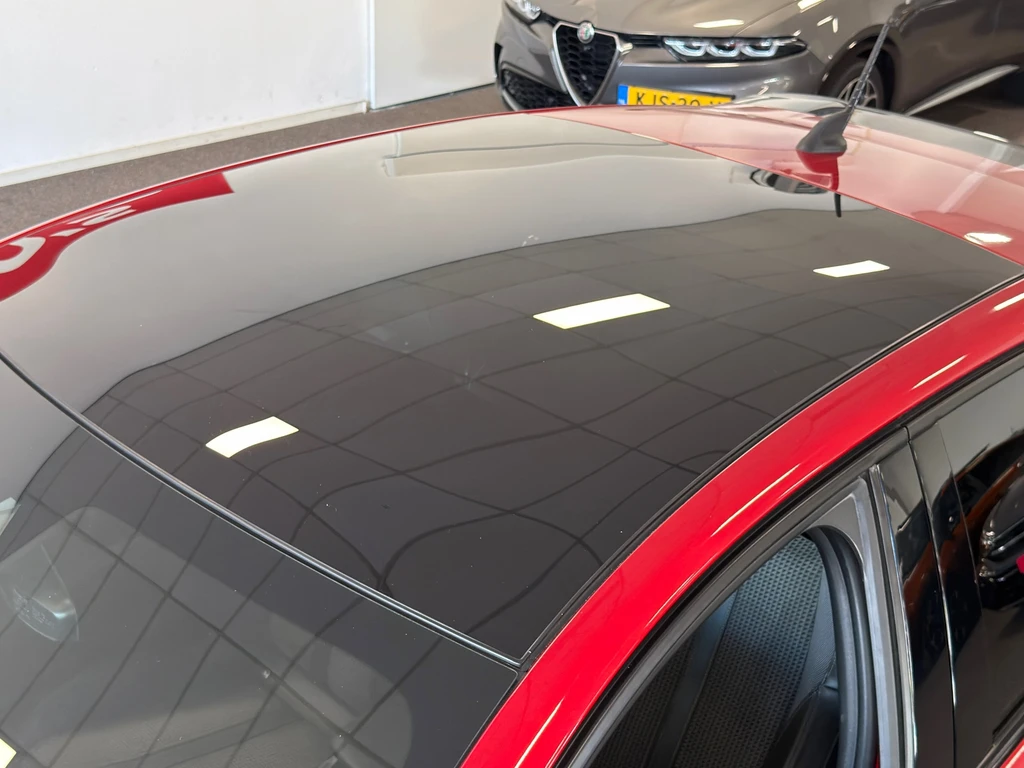 Peugeot 208 – foto 10