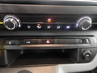 Opel Vivaro – thumbnail 20