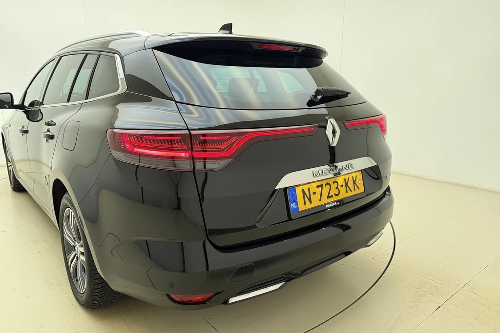 Renault Megane E-Tech – foto 6
