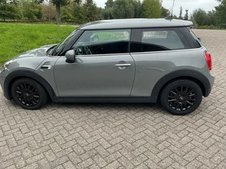 MINI Cooper – thumbnail 2