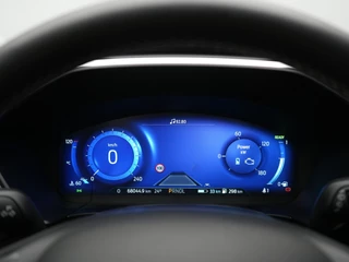 Ford Kuga – thumbnail 40