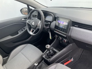 Renault Clio – thumbnail 8