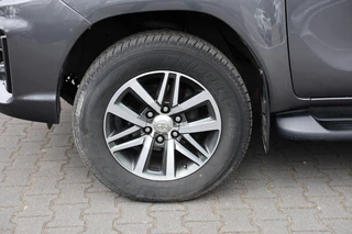 Toyota Hilux – thumbnail 11