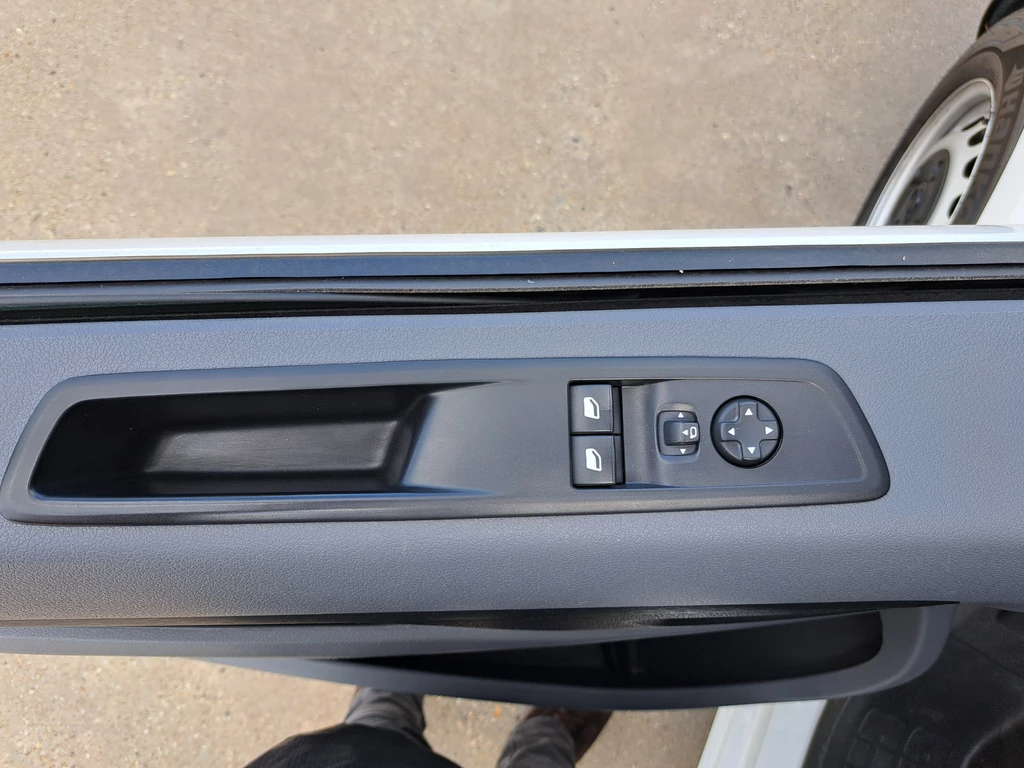 Opel Vivaro – foto 18