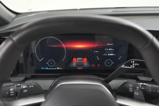Renault Megane E-Tech – thumbnail 37