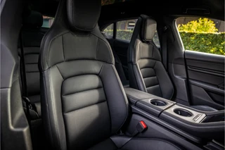 Porsche Taycan – thumbnail 33