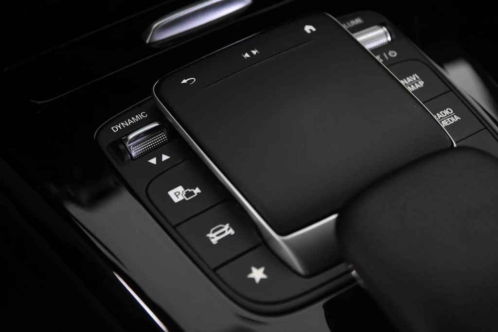 Mercedes-Benz CLA – foto 28