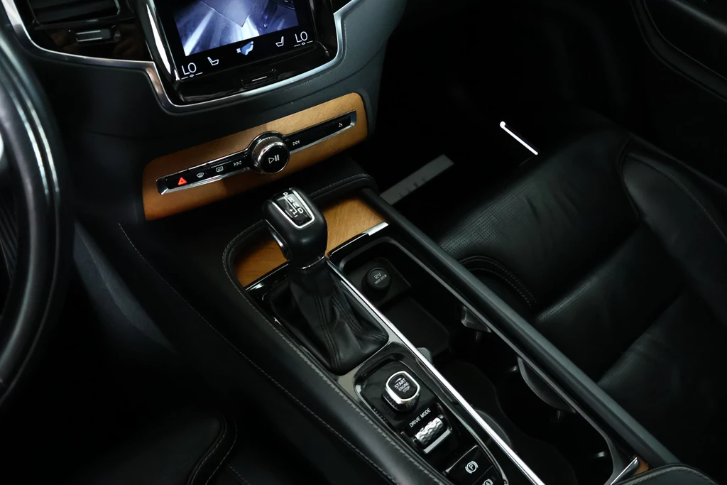 Volvo XC90 – foto 20