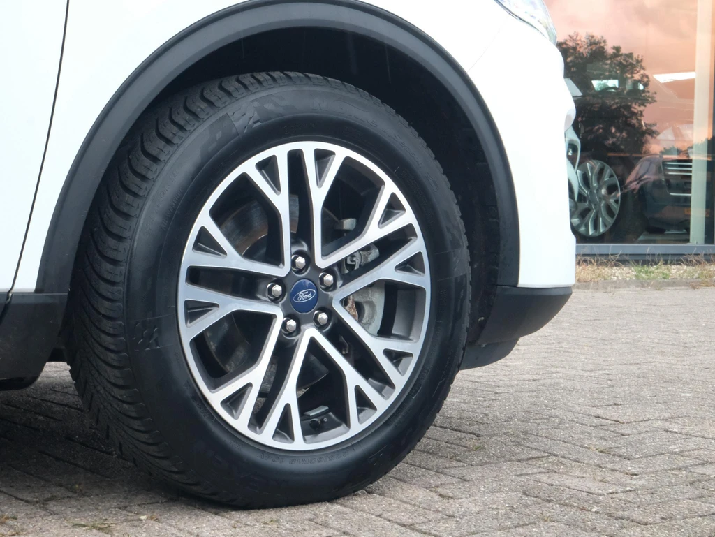 Ford Kuga – foto 6