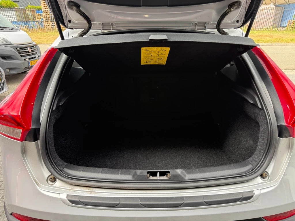 Volvo V40 – foto 10