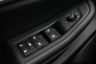 Jeep Grand Cherokee – thumbnail 23