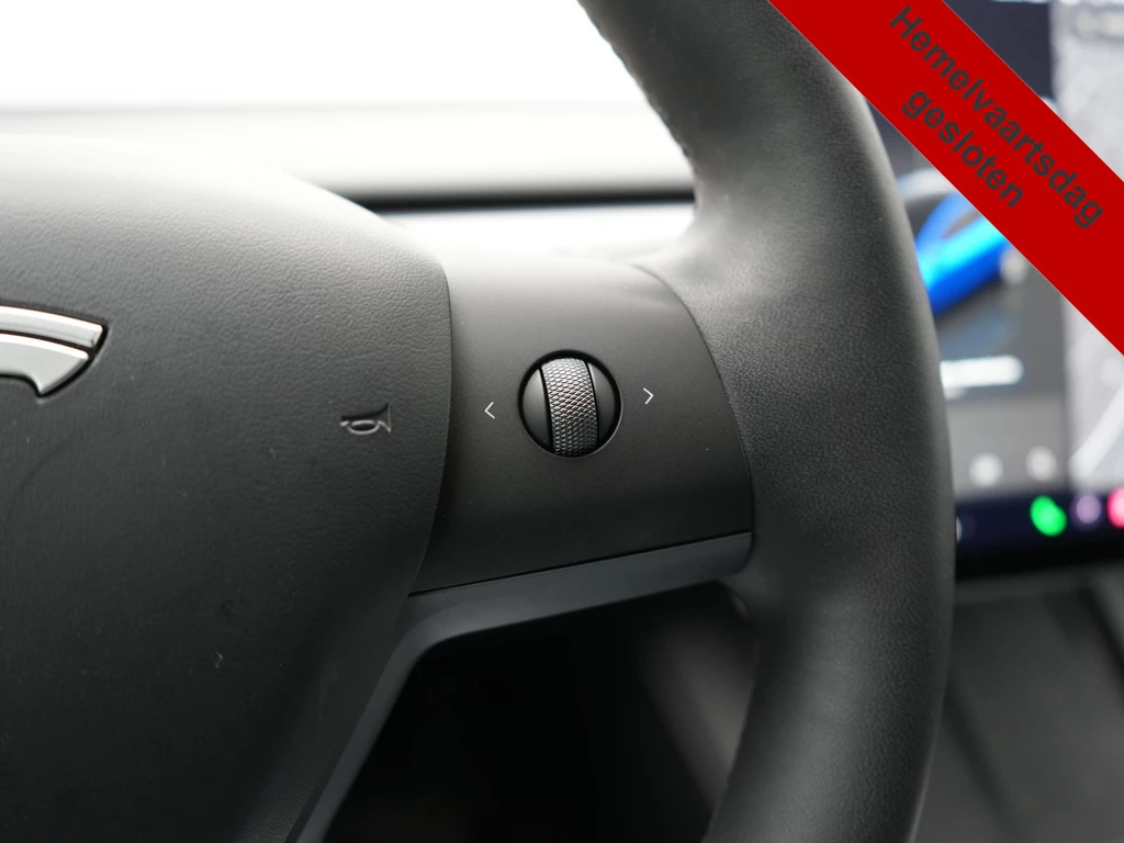 Tesla Model Y – foto 28
