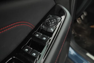 Ford S-Max – thumbnail 16