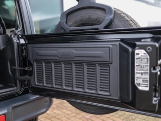 Jeep Wrangler – thumbnail 25