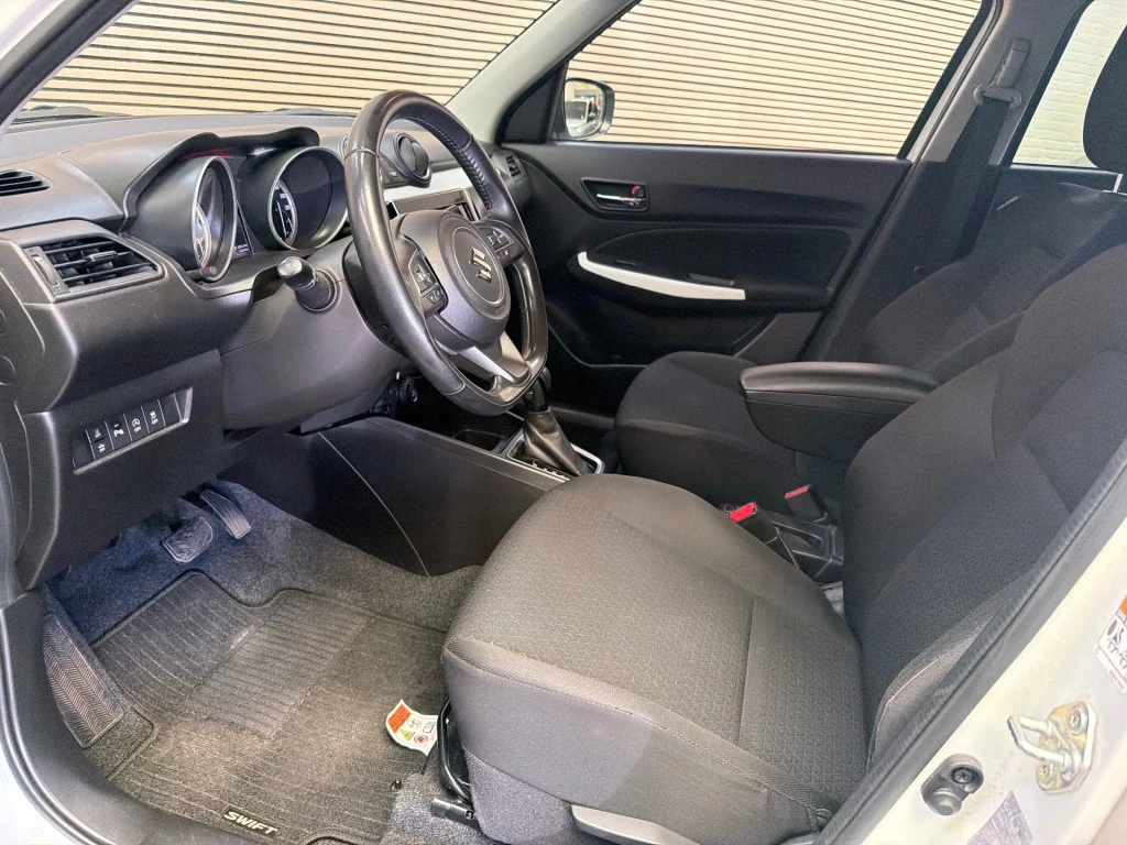 Suzuki Swift – foto 12