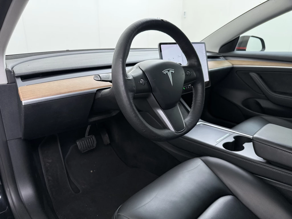 Tesla Model 3 – foto 14