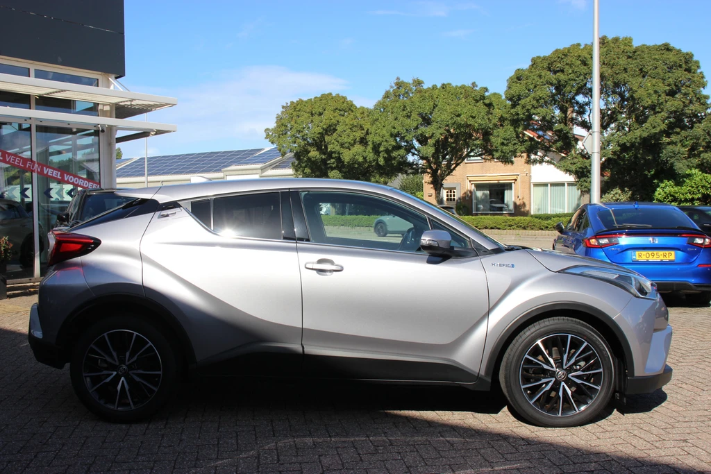 Toyota C-HR – foto 5