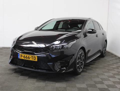 Kia ProCeed 1.5 T-GDi GT-Line CAMERA | CARPLAY | CLIMATE | STOEL/STUUR VERW | LED | LMV17 | 1/2LEER | NAVI | PANODAK | CRUISE | ELEC.A.KLEP