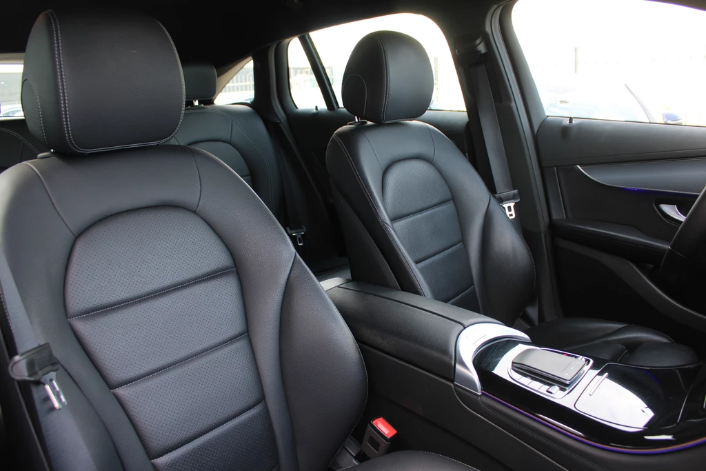 Mercedes-Benz EQC – foto 17