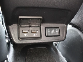Nissan Leaf – thumbnail 24
