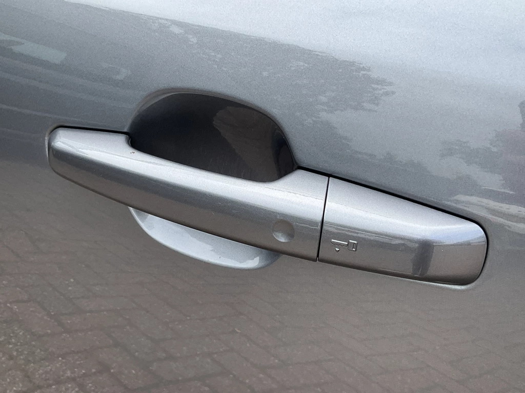 Jaguar F-PACE – foto 26