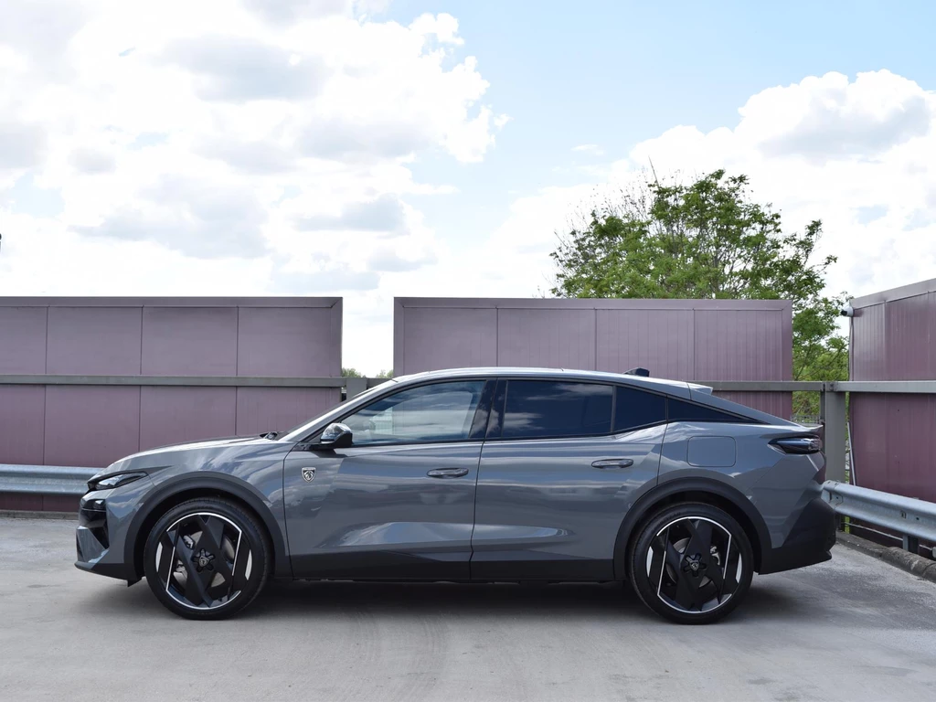 Peugeot 408 – foto 2