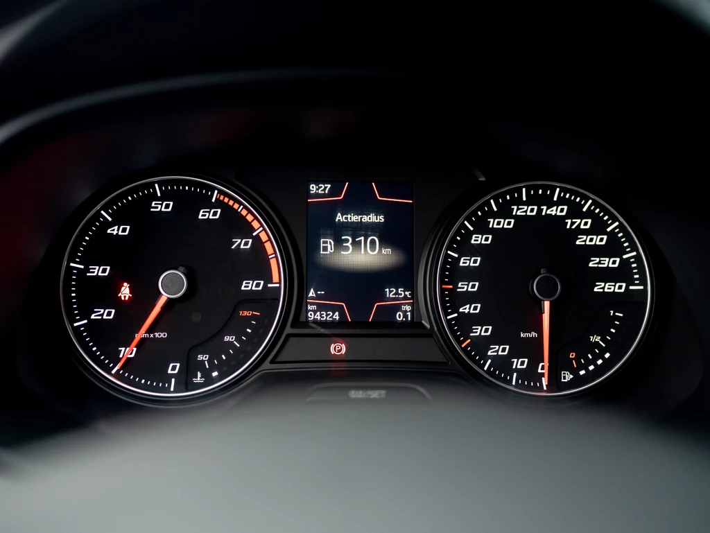 SEAT Leon – foto 36