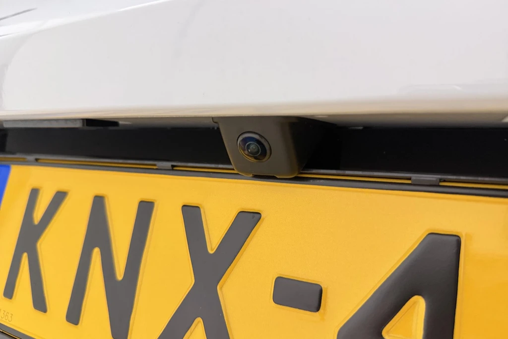 Peugeot 208 – foto 11