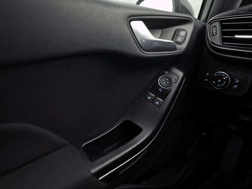 Ford Fiesta – foto 24