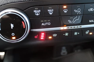 Ford Kuga – thumbnail 33
